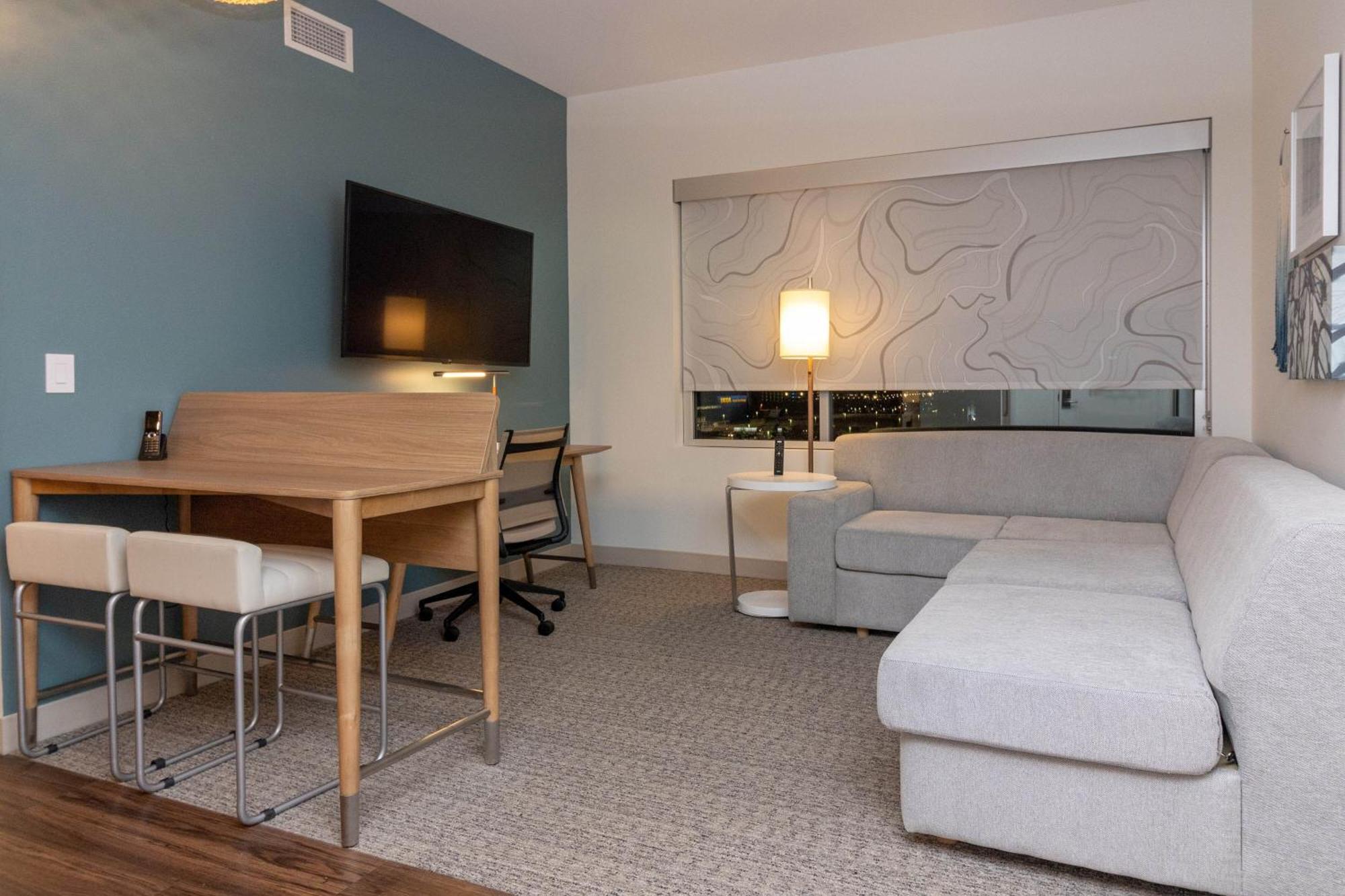 Element Midtown Saint Louis