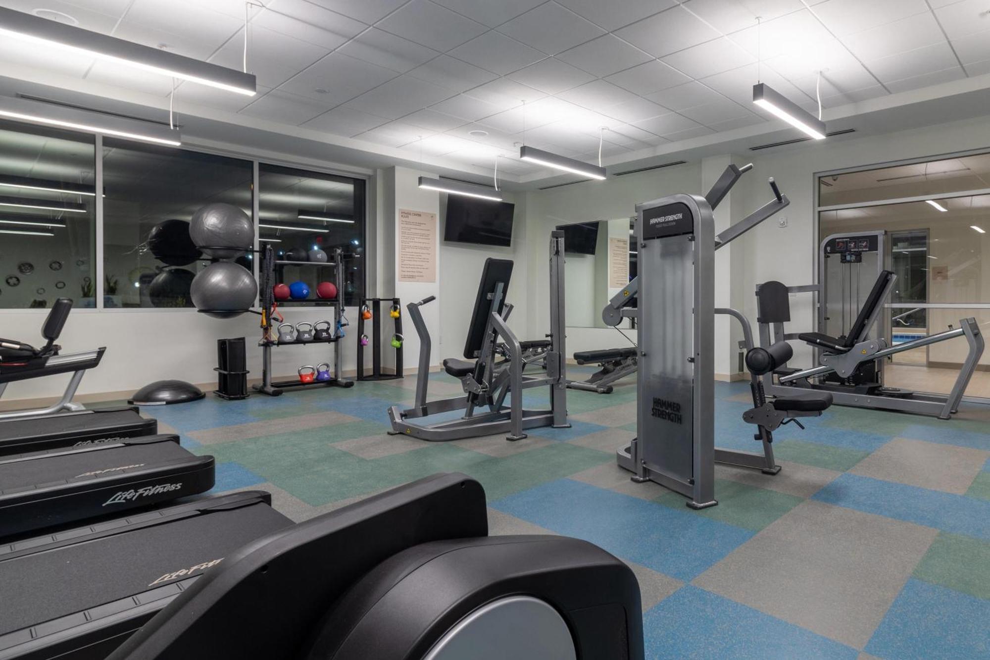 Hotel Element Midtown 3*